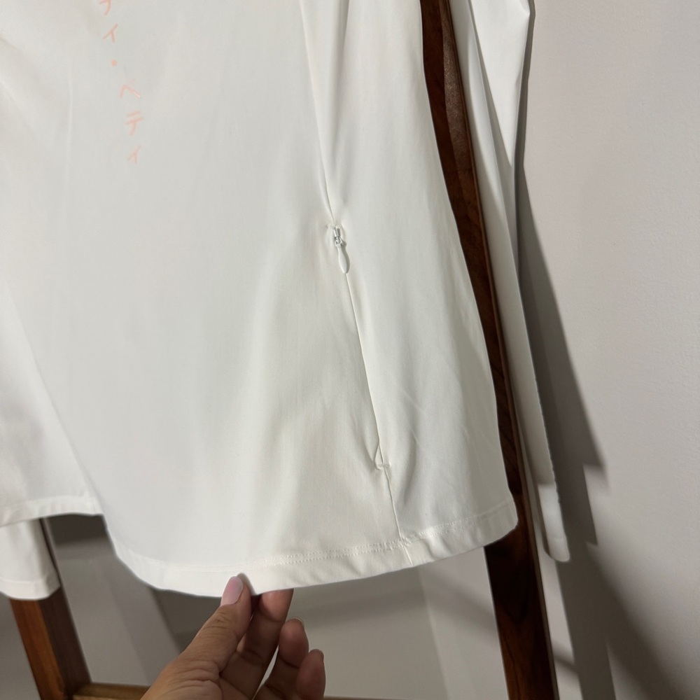 Sweaty Betty MEDIUM White Long Sleeve Athletic Workout Top - Picture 2 of 9